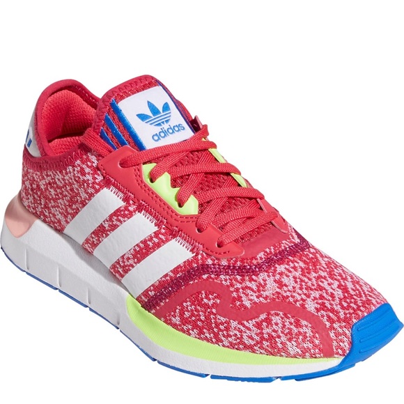 adidas swift run kids pink